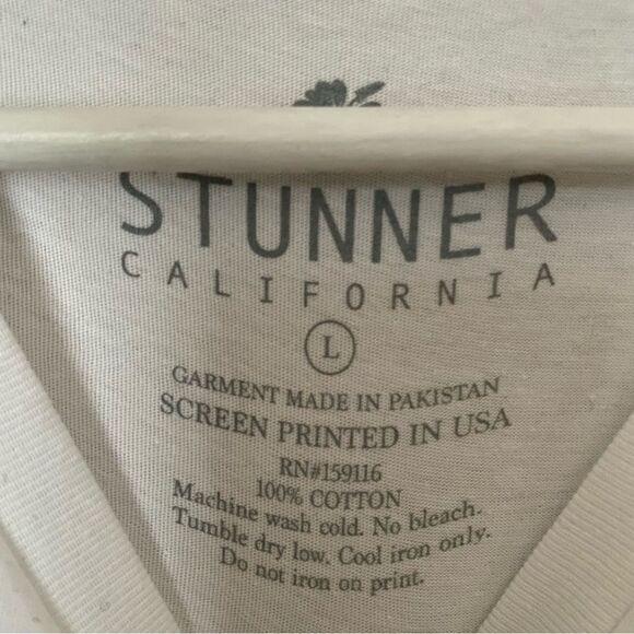 Stunner California T-Shirt White Graphic Cosmic Magma Casual Crew Neck - Picture 5 of 6